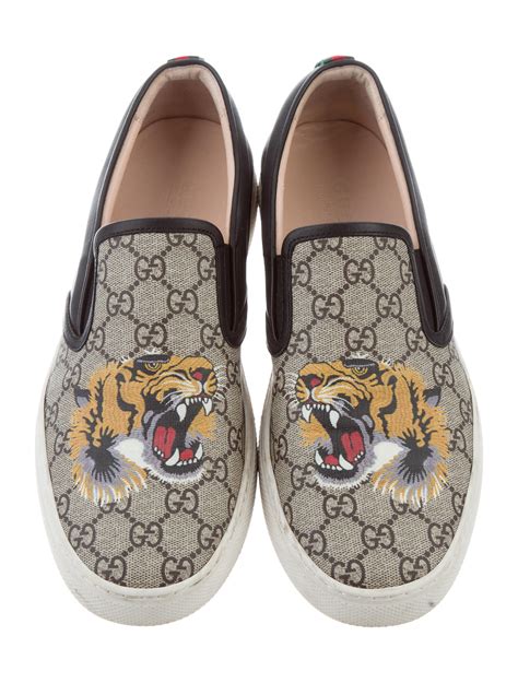 gucci tiger slip ons|Gucci sneaker 1977 slip ons.